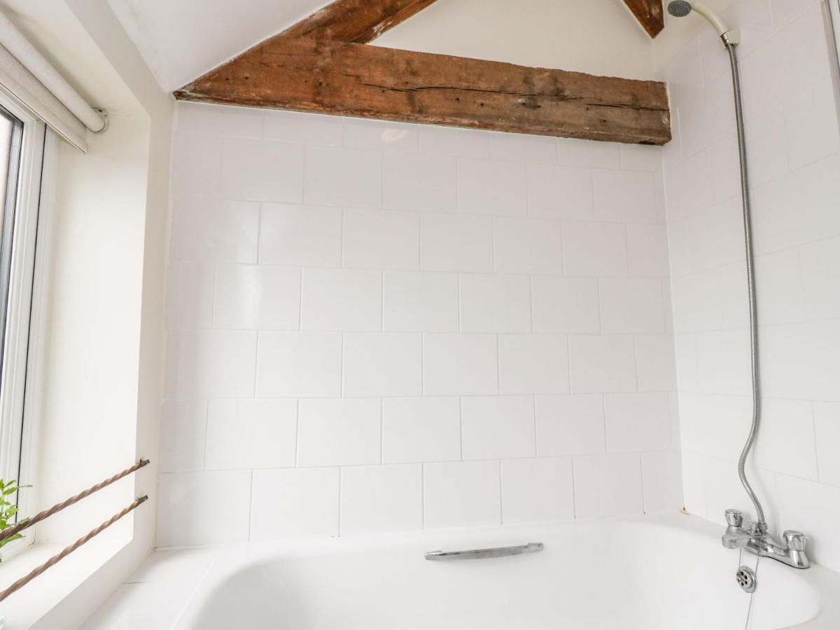 Stables Cottage Мелкшам Екстериор снимка
