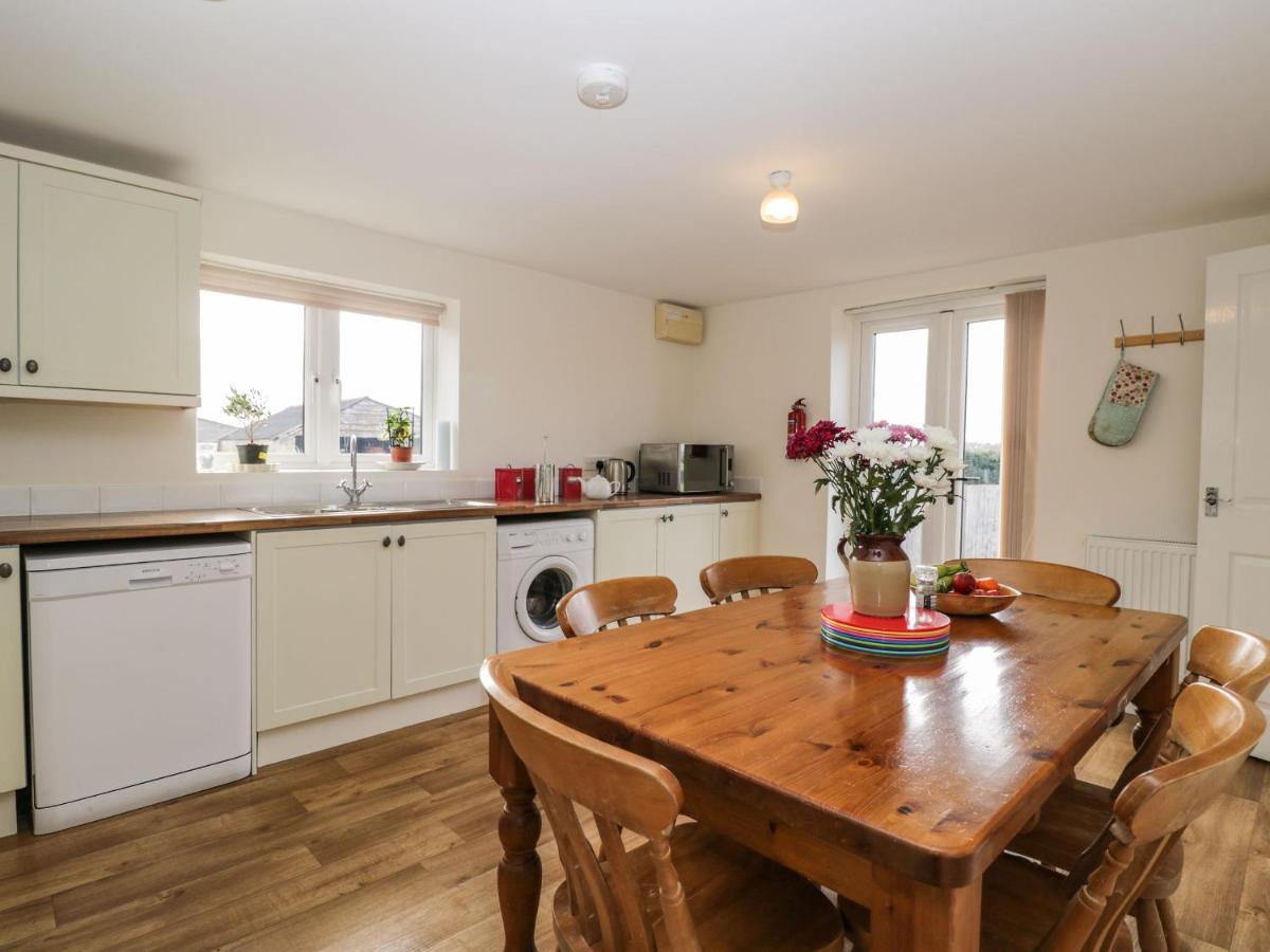 Stables Cottage Мелкшам Екстериор снимка